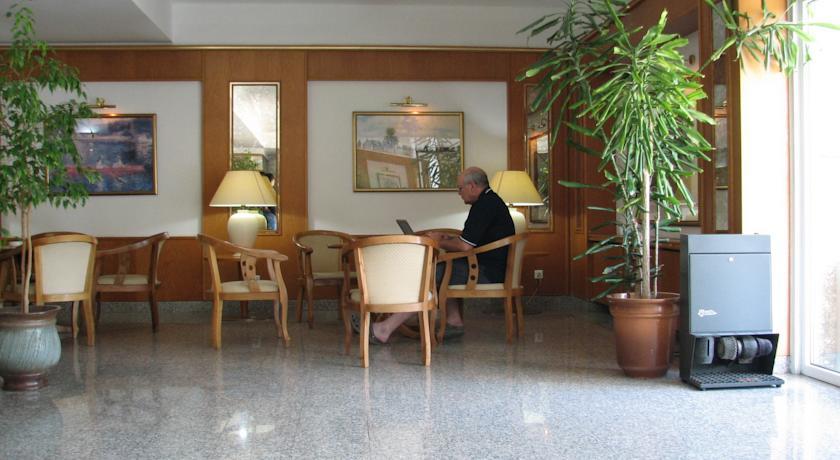 Shodlik Palace Tashkent Bagian luar foto