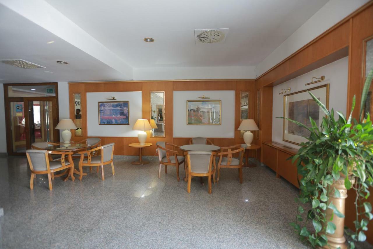 Shodlik Palace Tashkent Bagian luar foto